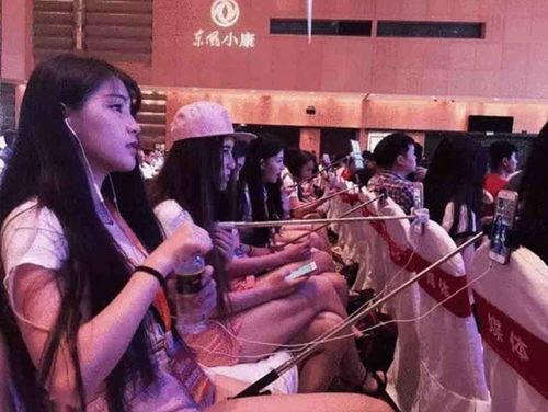 国产网红直播,引领潮流的数字娱乐新风尚 第3张 国产网红直播,引领潮流的数字娱乐新风尚 第3张